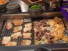 -张牌牌·东北烤肉小吃市集(金楠天街店)
