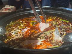 特色麻辣鱼-小饕荟雅安贡椒鱼鲜馆(广福桥店)