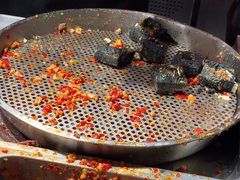 -黑色经典臭豆腐·湖南特产(步行街店)