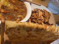 -关东小磨东北菜(上海长风大悦城店)