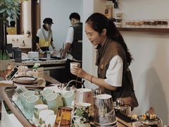 -Line 咖啡(石厦花园店)