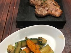 -Erman岩烧牛排(虹桥南丰城店)