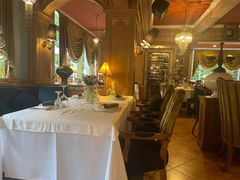 -火车头法国西餐厅