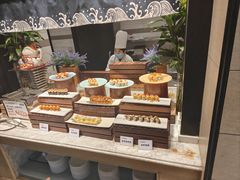-川骄海鲜自助(王府井奥莱UP TOWN店原世界之花店)