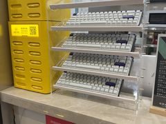 -杰拉电竞·网咖(杭州钱塘区龙湖金沙天街店)