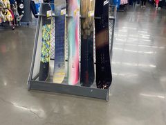 -迪卡侬(西华店)