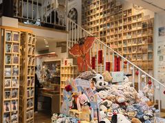 -猫的天空之城概念书店(苏州平江店)