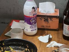 -万记麻辣烫国展总店