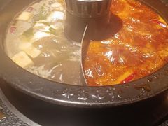 -晓宇重庆火锅(西安荟聚店)