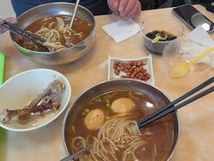 -卓雅桂林米粉