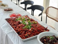 -弥舍·湖景团建泳池派对别墅·湖山境店