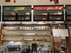 -房角石咖啡与书(吉大南校店)