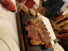 -奥斯特牛排馆(美第奇宫店)