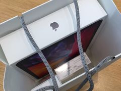 -Apple零售店(玄武湖店)