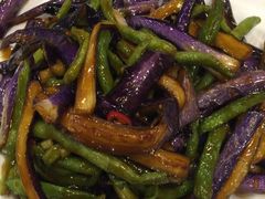 -黄家饺子东北特色菜馆(湖滨商业街店)