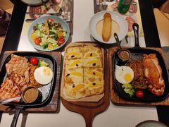 -半秋山西餐厅(巴南万达广场店)