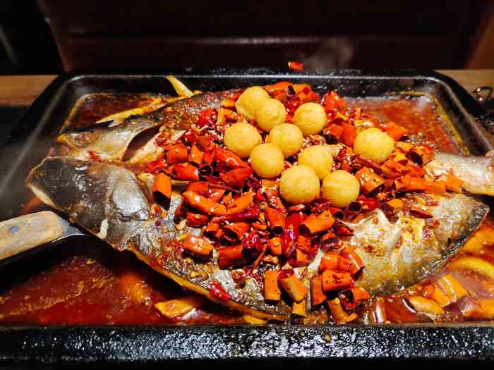 夯鱼烤鱼中央商场店