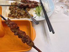 红柳木烤羊肉串-谷丽麦馕新疆菜·清真(步步高梅溪新天地店)