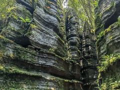 -梭布垭石林景区