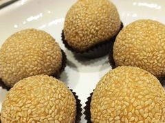 苔条松仁麻球-品悦酒店(三林古镇店)