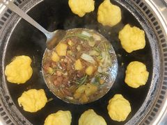 -哈尔滨烧烤·山河村铁锅炖(交大店)