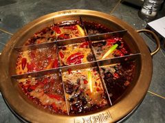 -长嘉·河图火锅(长嘉汇江景旗舰店)