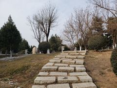-鹦鹉寺公园