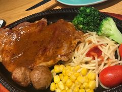 -菲滋意式餐厅(富阳东方茂店)