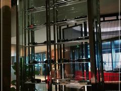 -上海滴水湖皇冠假日酒店