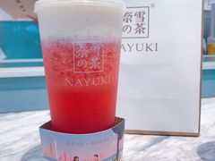 霸气芝士草莓-奈雪的茶(花城汇中区PRO店)
