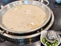 -老来福·非遗酸汤兔(凯旋路店)