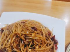 土豆丝火烧-驴脾气特色炒菜(广渠门内店)