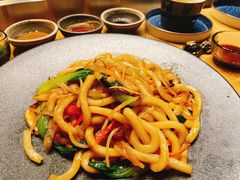 -丽思卡尔顿·炙焰·铁板烧餐厅