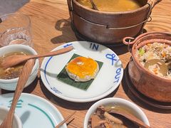 -一坐一忘云南菜(嘉里中心店)