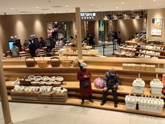 -七鲜超市(瑞虹天地太阳宫店)
