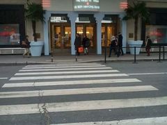 -乐蓬马歇百货公司(Rive Gauche)