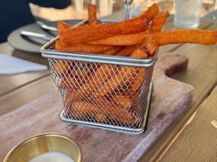 -静之湖湖畔餐厅