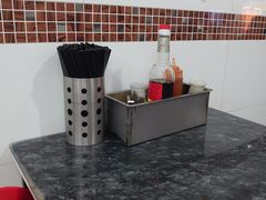 餐具摆设-燊意布拉肠云吞面(中山四路店)