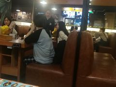 -肥肥虾庄·金牌油焖大虾(杨园滨江时代walk店)
