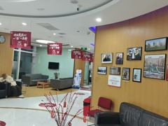 -雅悦齿科(顾村公园店)