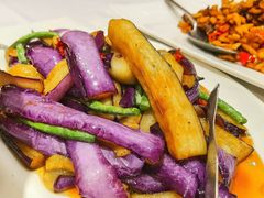 长豆角爆茄子-毛家饭店·融合新湘菜·主题宴(齐鲁软件园店)