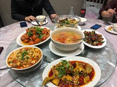 -YI PIN JU 一品居中餐厅 中国超市
