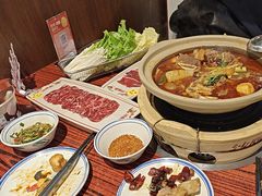 -沙胆彪炭炉牛杂煲(上海日月光广场店)