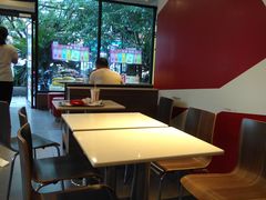 -麦当劳(田林好又多店)