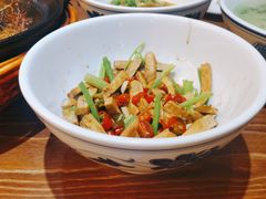 -胡胖子专业长沙菜(衡山路店)
