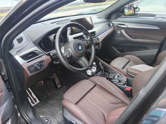 -上海宝信宝马4S店