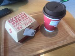 -Tims天好咖啡·贝果(凯德大峡谷购物中心店)