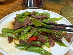 -芦茨金富饭庄·25年老字号·专做稻草鸡