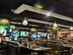 -麦凯伦烧烤·精酿超级工厂店(金桥总店)