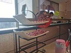 -左庭右院鲜牛肉火锅(浦江欢乐颂店)